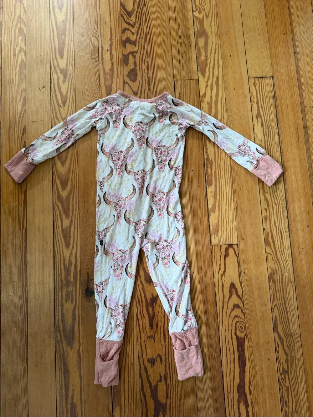 The Sleepy Sloth Bamboo Convertible Zip Sleeper Floral Longhorn 12-18M